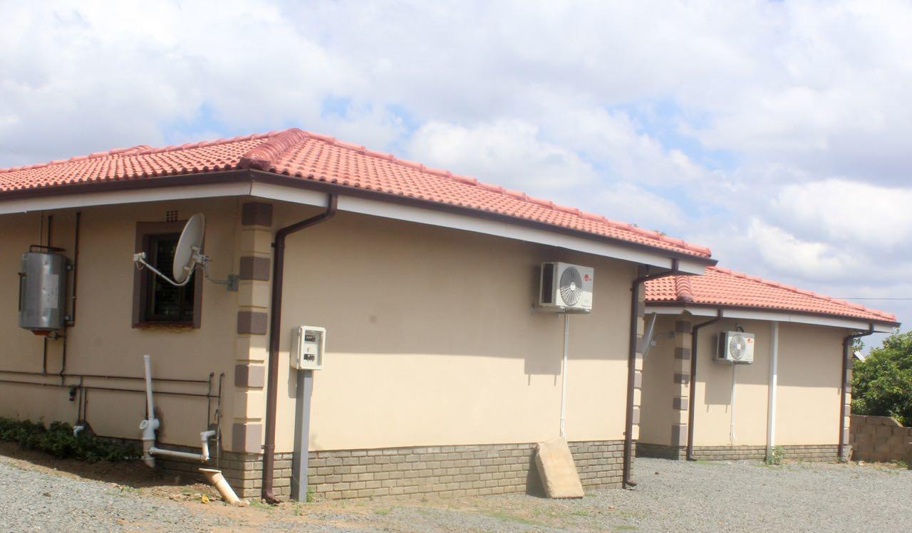 Mbopha Guest House Ulundi Bagian luar foto